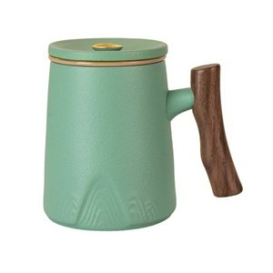 Mug with Infuser and Lid